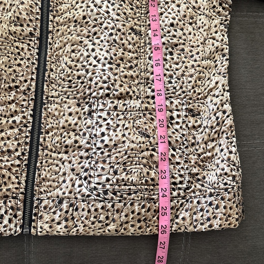 Reversible  quilted women’s Chic Leopard Print  other side dark gray Jacket. XL - Picture 5 of 6